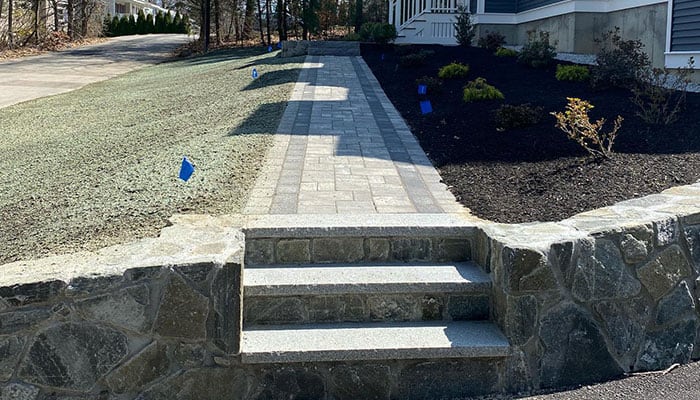 Your Guide to Choosing Hardscape Landscaping Services in Your Area
